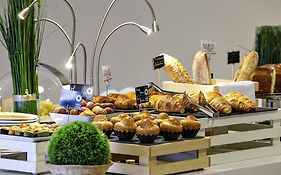 Mercure Vaugirard Paris Porte De Versailles Hôtel